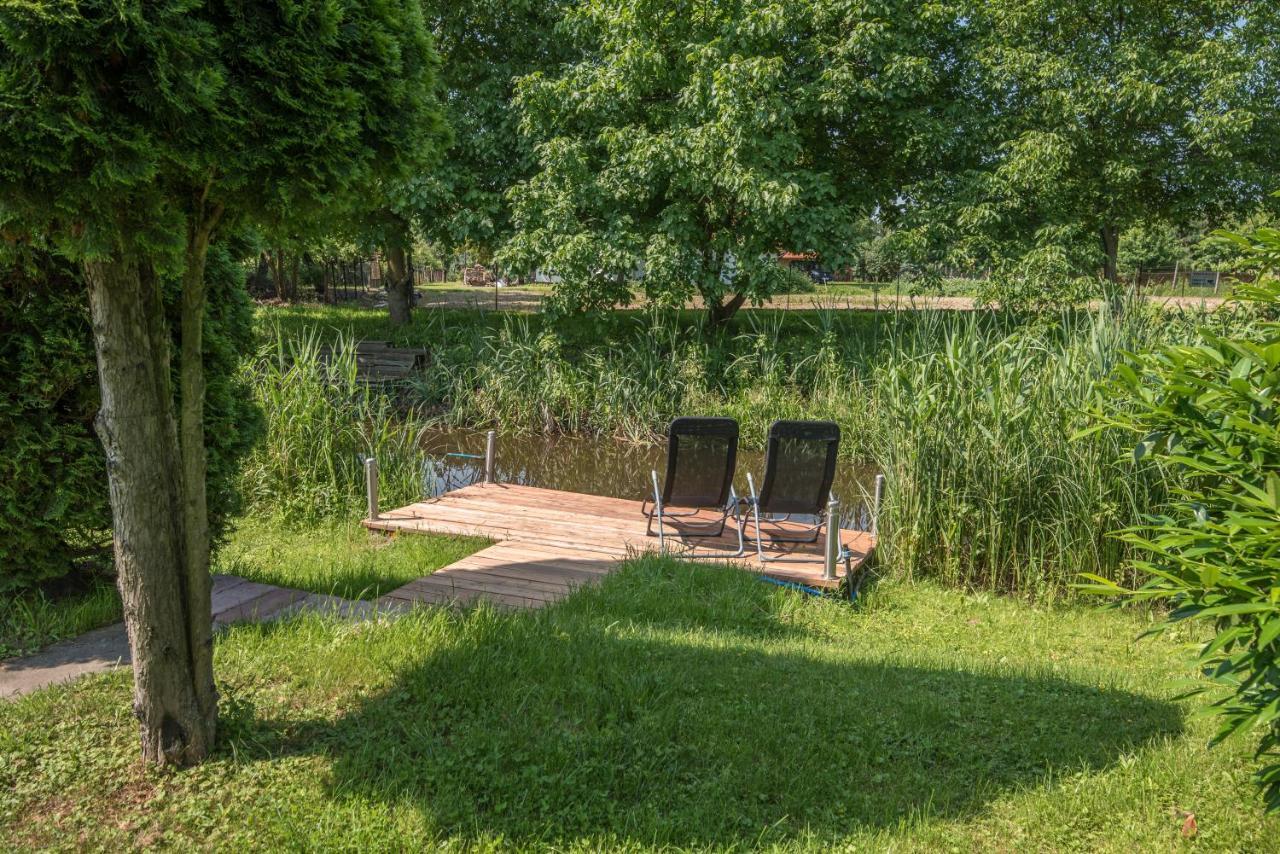 Posteleki Vendeghaz-Nyugalom Szigetei Villa Gyula Dış mekan fotoğraf