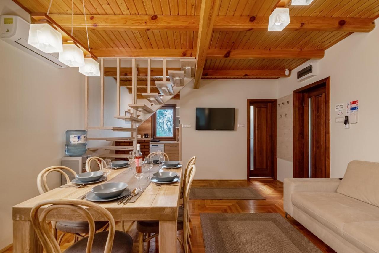 Posteleki Vendeghaz-Nyugalom Szigetei Villa Gyula Dış mekan fotoğraf